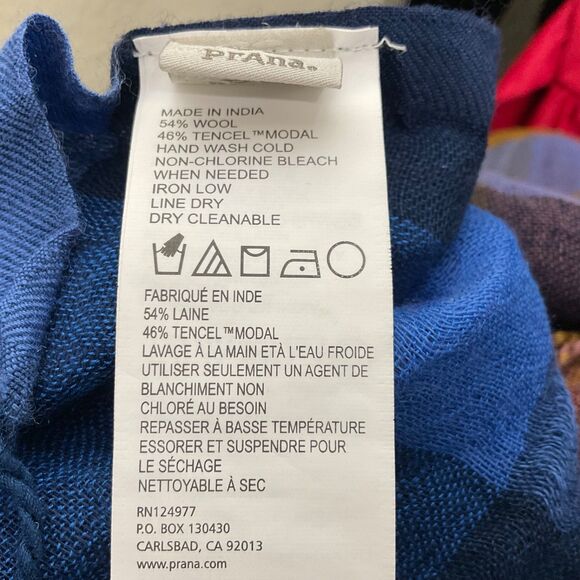 PrAna  SKYLAN Multifunctional Shawl SCARF Wrap Modal/Tencel fringe plaid 28”x74” - Picture 5 of 8